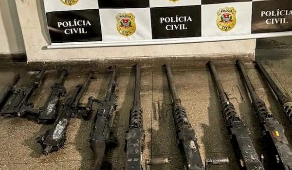 Polícia do RJ prende em SP acusados de negociar armas do furtadas do exército